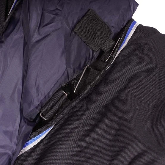 Amigo Bravo 12 Plus Turnout Medium 250g Schwarz/Starkes Blau 7 Amigo Bravo 12 Plus Turnout Medium 250g Schwarz/Starkes Blau – Bild 7