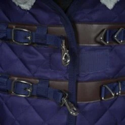 Weatherbeeta Medium Stable Rug Comfitec Deluxe Diamond Quilt Standard Neck 220g Navy -TRUS Pferd Geschaft agradi 44638843 2.f2d594