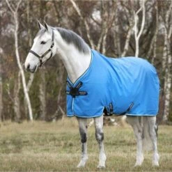 Amigo Hero 900 Plus Turnout Med 200g Daphne Blau/Schwarz/Weiß