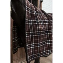 Kentucky Horsewear Kentucky Fleecedecke Heavy Square Stripes Schwarz/Grau -TRUS Pferd Geschaft kentucky 63bcf299e5f36 5ef947fa45550511262688d9ad3536e23c7079db 485a1254.f209f1 2